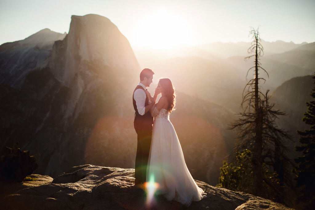 Yosemite elopement picture